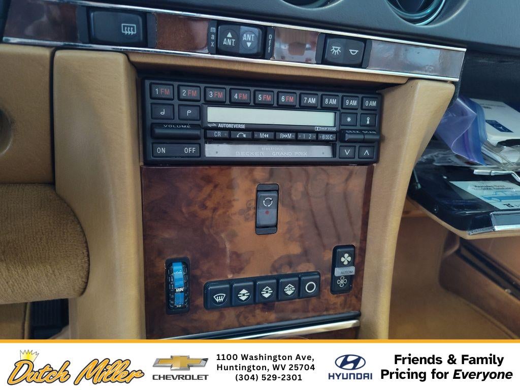 1988 Mercedes-Benz 560 SL